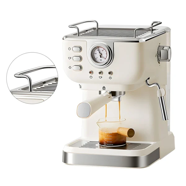 Kaffeemaschine 20 bar mit 1,5 l großen Fassungsvermögen